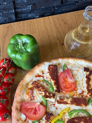 Pizza Halloumi
