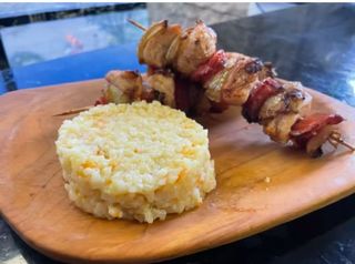 Frigărui de pui cu orez