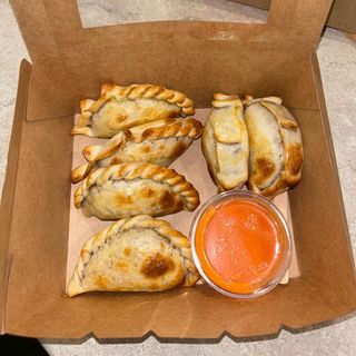 Box degustazione: 6 empanadas