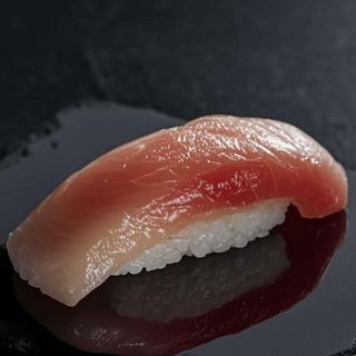 101. Nigiri Hamachi 2P