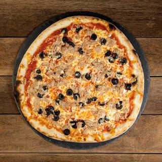 Pizza Al Tonno (33 Cm.)