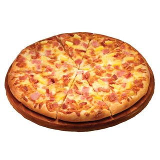 Фамилна пица с шунка и царевица + 2 бр. Coca-Cola (500мл)