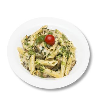 Penne Pollo e Funghi