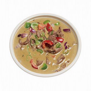 Wok de ternera con curry thai picante