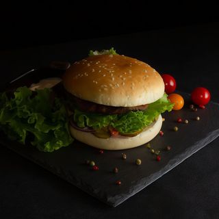 Бургер Класичний з телятини