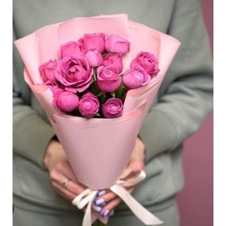 სპრეი ვარდების მინი თაიგული