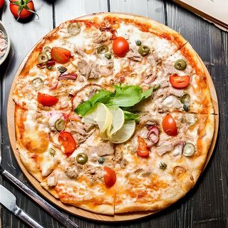 Pizza Thon et Poivrons Grillés