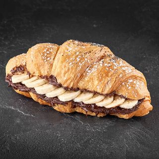 Круасан з шоколадом та бананом (166г)