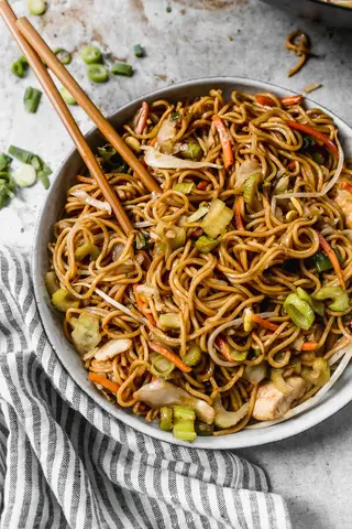 Chicken chowmein