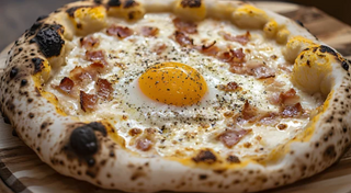 Pizza De Carbonara (28 Cm.)