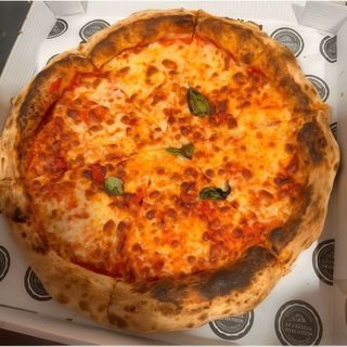 Pizza clásica Margherita (30 cm.)