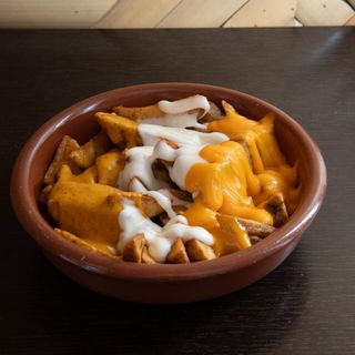 Patatas Gajo 3 Salsas