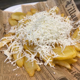 Пържени картофи със сирене 250г