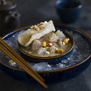 Ceviche de lubina clásica