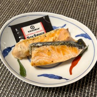 Salmone alla Griglia - サーモン塩焼き