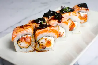 71B-Dragón Roll (8 Pzs.)