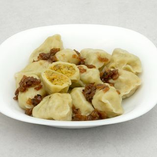 Pierogi z kapustą, pieczarkami i cebulką 300g
