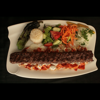 Адана с йогуртом