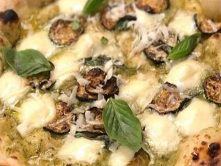 Pizza Nerano Ø 33cm