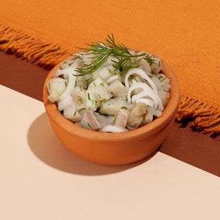 ქაშაყი ხახვთან და კამასთან