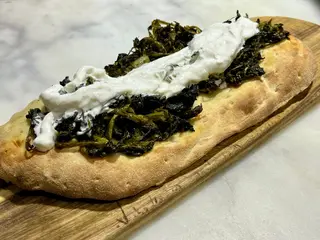 Friarielli e stracciatella
