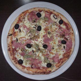 pizza capricciosa (30 cm.)