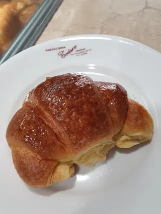 Cornetto marmellata