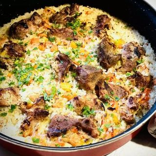 Свинско с ориз на фурна (450г)