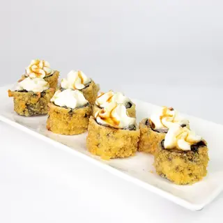 Hosomaki fritti con salmone Philadelphia e pistacchio