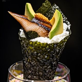 160. Temaki de Anguila. Temaki Eel 1pcs