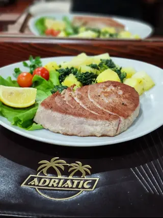 Tuna filet