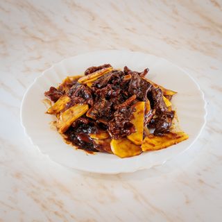 T31 - Teletina sa krompirom