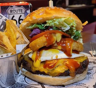 Burger Dallas Country Boy Black Angus