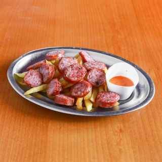 chorizo criollo con patatas