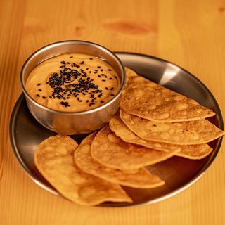 Hummus de pimiento asado