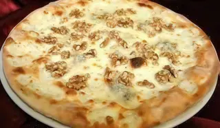 22. Gorgonzola e noci