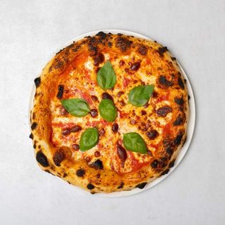 Pizza Margherita