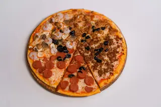 Pizza Quatre Saisons