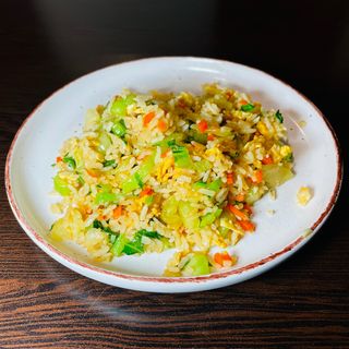 Arroz frito con verduras
