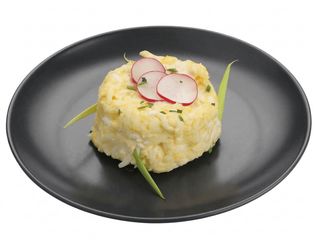 Sałatka z serem i czosnkiem Єврейський салат (180g)