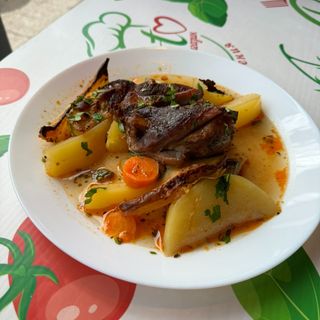 Свински джолан с картофи (350г)