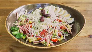 Овчарска салата (500г)