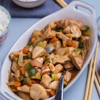 68M-Pollo con almendras