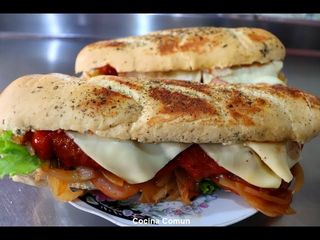 Bocadillo criollo con queso