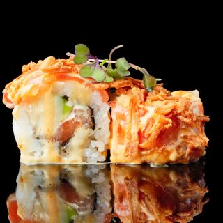 25 URAMAKI SPICY ROLL 8U