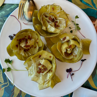 Flor de alcachofa confitada