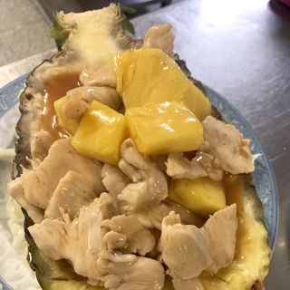 53. Frango com Ananás