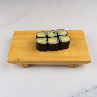 Hossomaki avocado