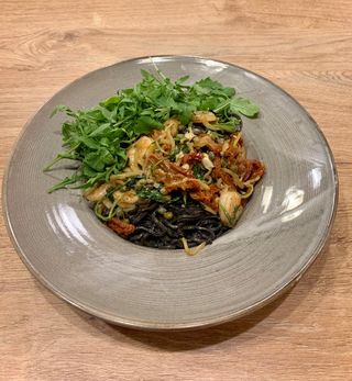 Linguine di mare con crema di mascarpone