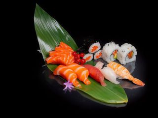 Sushi Mixto (12 Uds.)